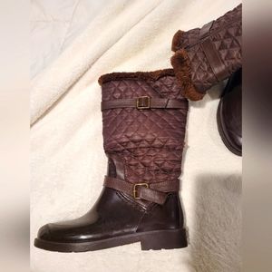 Sz. 8 Quilted Rain Boots